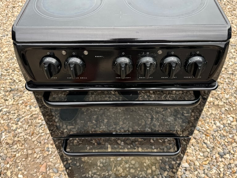 Hotpoint freestanding HAE51K S Cooker fan oven grill Black