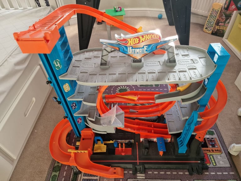 image for Hot Wheels Ultimate Garage Shark 