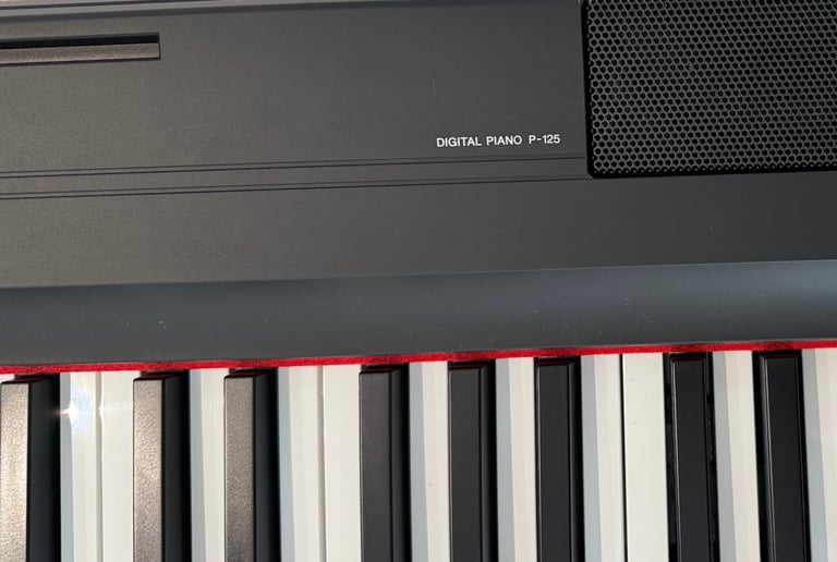 Yamaha P-125 Digital Piano 88-Key Weighted Keyboard with Pedal & Music Rest
