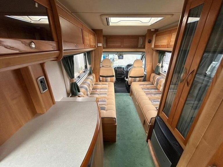 Auto-Trail Tracker 2.2 EKS Van Conversion 