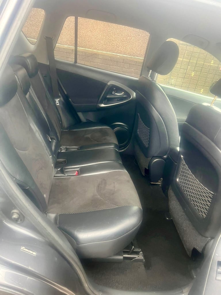 2011 Toyota RAV4 2.2 D-4D XT-R 5dr ESTATE Diesel Manual