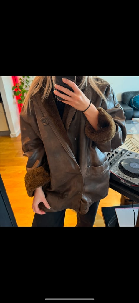 Jacket - Large Brand : Cow