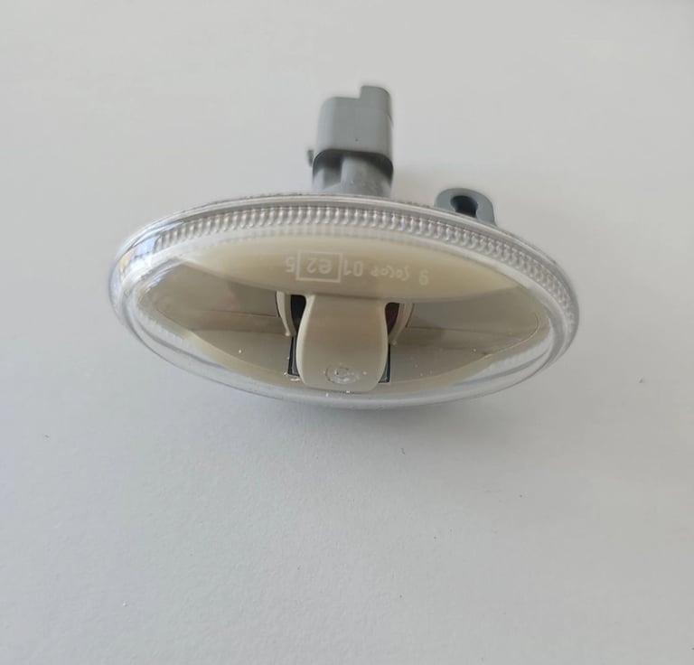 TOYOTA AYGO CITROEN C1 PEUGOET 107 2005-14 WING INDICATOR CLUSTER/LIGHT DRIVER SIDE