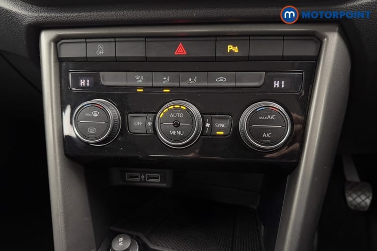 2020 Volkswagen T-Roc 1.0 TSI SE 5dr HATCHBACK PETROL Manual
