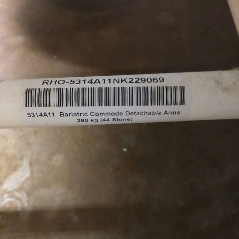 Large commode toilet chair 