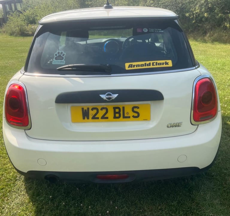 MINI HATCH 1.2 One 3-Door Hatch White Manual Petrol 2015