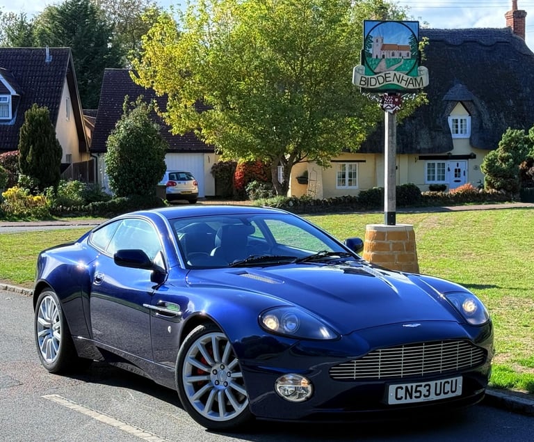 2004 Aston Martin Vanquish 5.9 Coupe 2dr Petrol Manual (396 g/km, 460 bhp) COUPE Petrol Manual