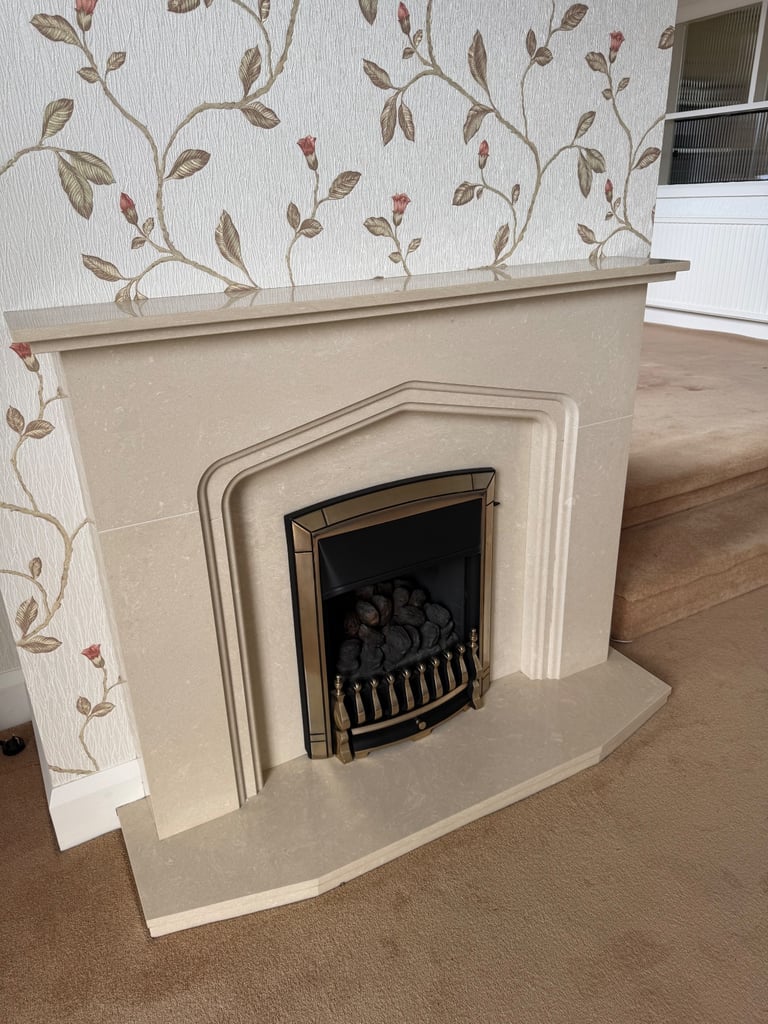 Living Flame Gas Fire & Surround