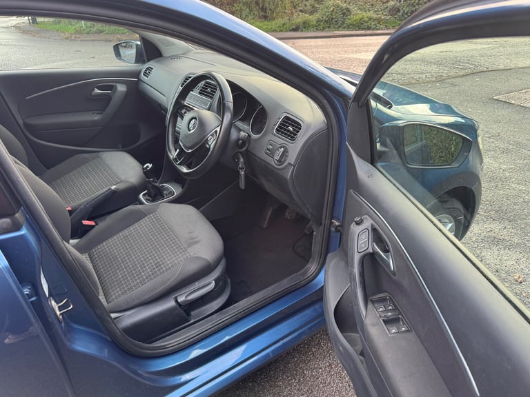 Volkswagen, POLO, Hatchback, 2017, Manual, 1422 (cc), 5 doors