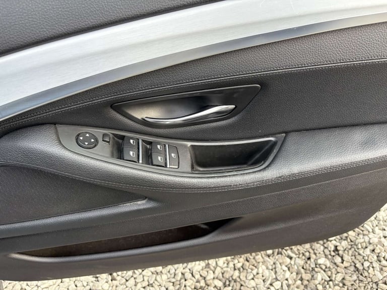 2015 BMW 5 Series 3.0 535d M Sport Auto 4dr Saloon Diesel Automatic