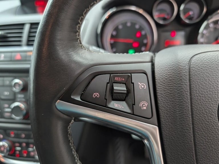 2016 Vauxhall Mokka 1.4i Turbo SE SUV 5dr Petrol Auto 2WD Euro 6 (140 ps) - PARKING SENSORS + C H...