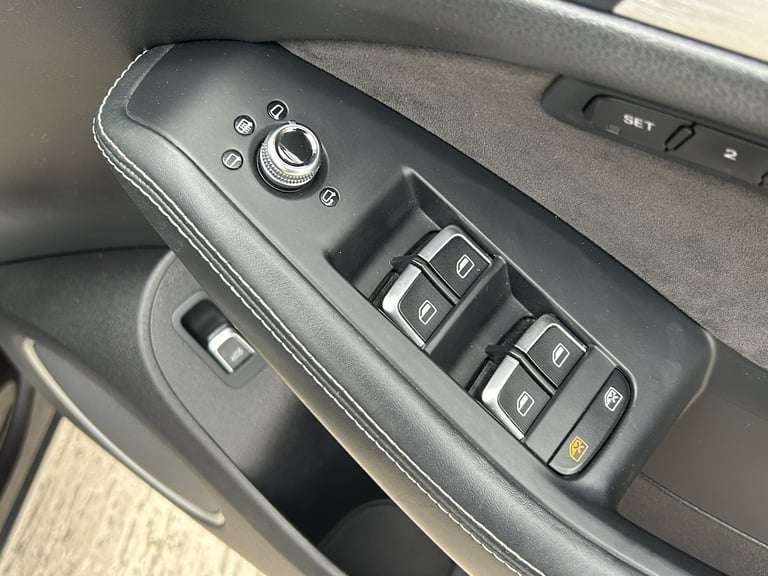 AUDI SQ5 3.0 BiTDI V6 2016