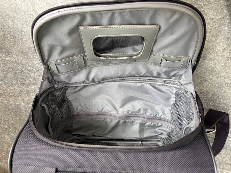 Tripp vanity case
