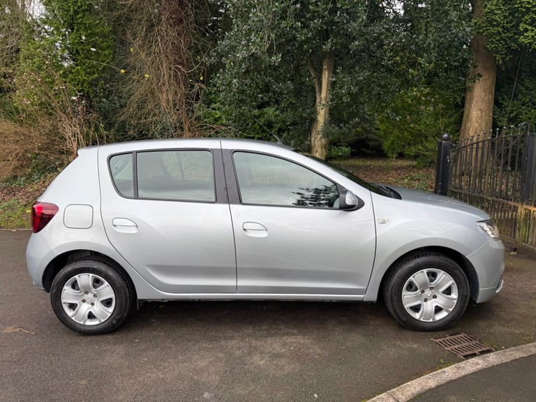 2020 Dacia Sandero 0.9 TCe Comfort Euro 6 (s/s) 5dr HATCHBACK Petrol Manual