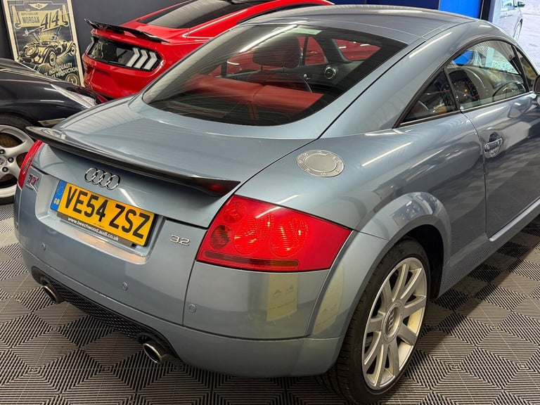 2005 Audi TT 3.2 V6 DSG quattro 2dr COUPE Petrol Automatic
