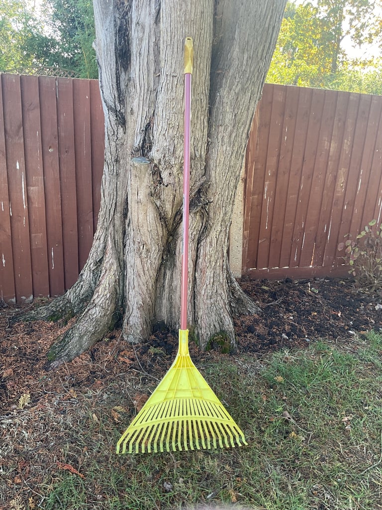 Leaf rake