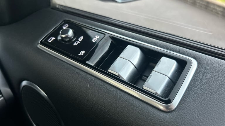 2022 Land Rover Range Rover Sport 3.0 D250 HSE 5dr Auto Diesel Estate Estate Diesel Automatic