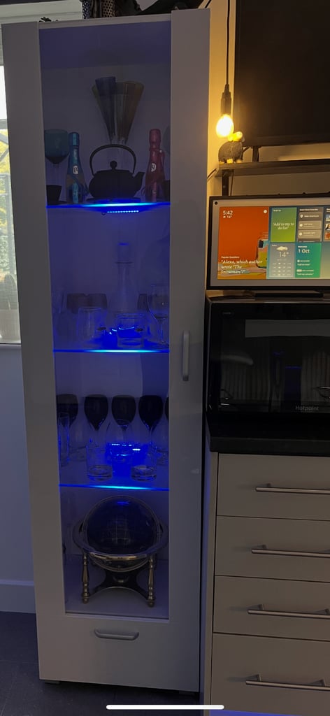 white unit furniture