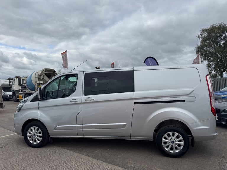 2022 Ford Transit Custom Ford Transit Custom 2.0 320 Limited  Crew Cab  Low