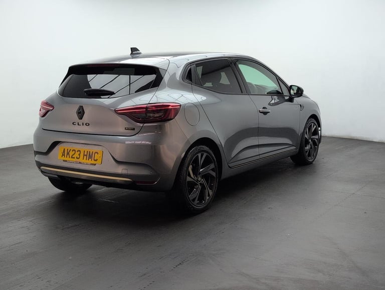 2023 Renault Clio 1.6 E-TECH E-Tech engineered Hatchback 5dr Petrol Hybrid Auto Euro 6 (s/s)  HAT...