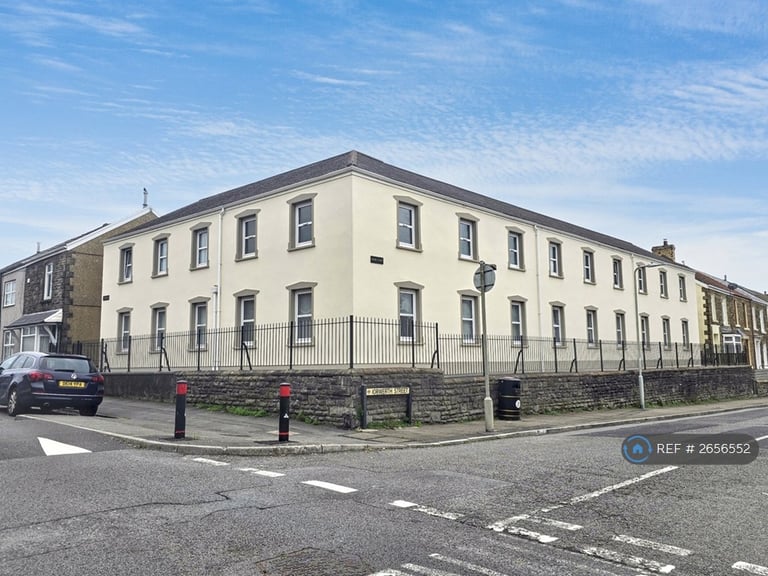 image for 2 bedroom flat in Robert Street, Manselton, Swansea, SA5 (2 bed) (#2656552)