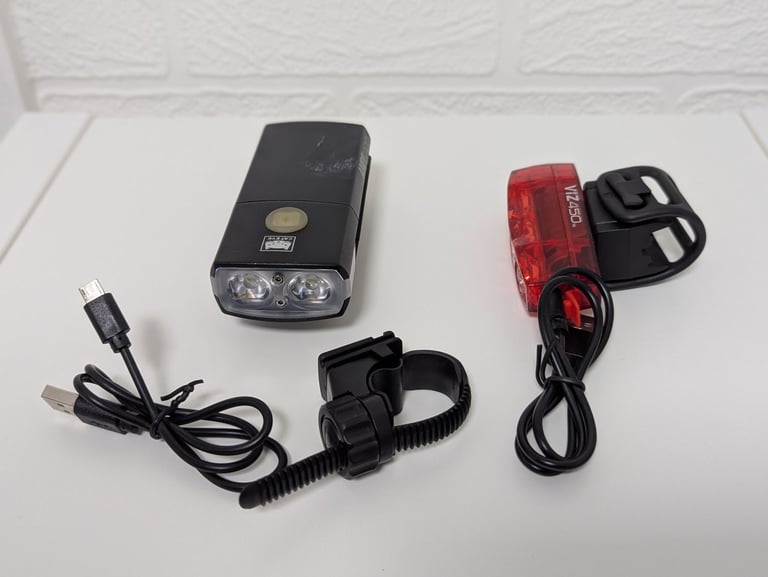 Like New CatEye AMPP1100 Front & CatEye VIZ 450 Rear LED Bicycle lights / FREE LOCAL DELIVERY