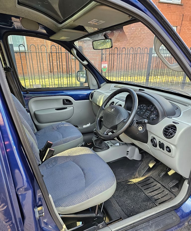 Renault Kangoo 1.2L Wheel Chair Access, New MOT