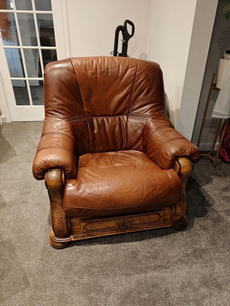 Reduced to Sell Vintage Brown Leather Dutch Style Sofa - Good Condition