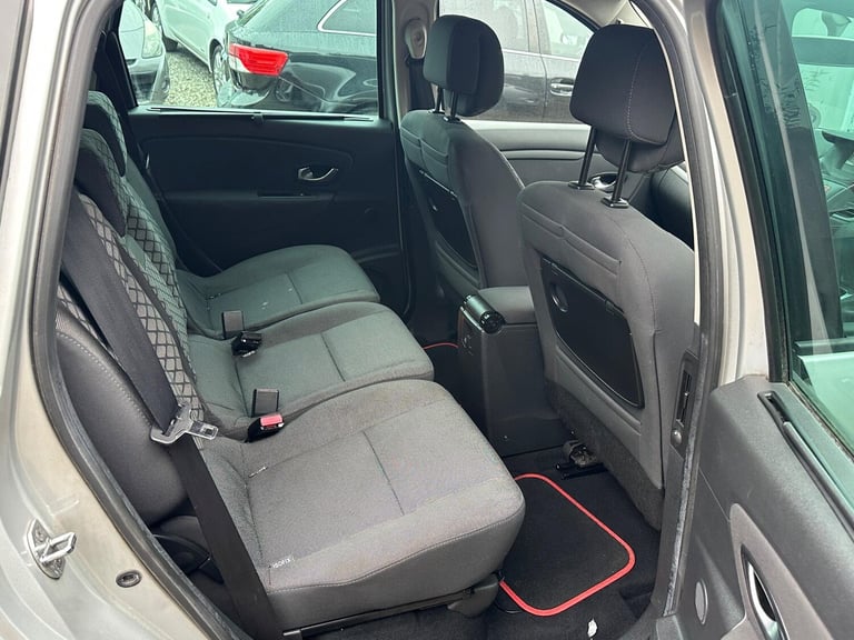 2010 Renault Scenic 1.5 dCi I-Music Euro 4 5dr MPV Diesel Manual