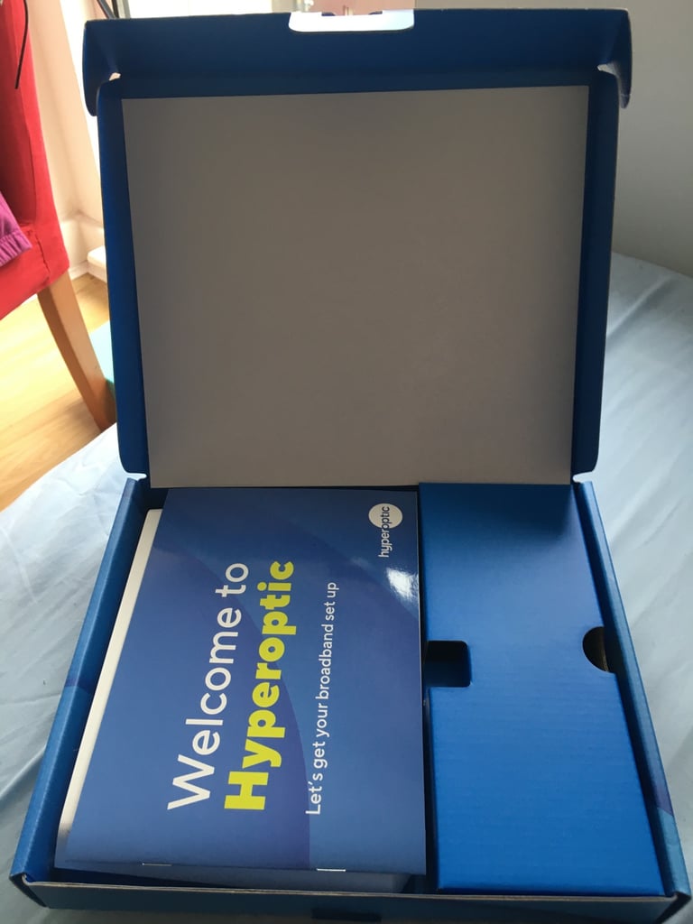 Brand new HYPEROPTIC Zyxel EX3301-T0 WLAN Gigabit IAD WiFi 6 (802.11ax) Dual Band Router