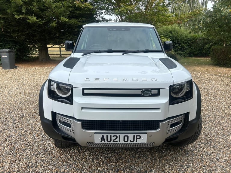 LAND ROVER DEFENDER 90 3.0 D200 MHEV 2021