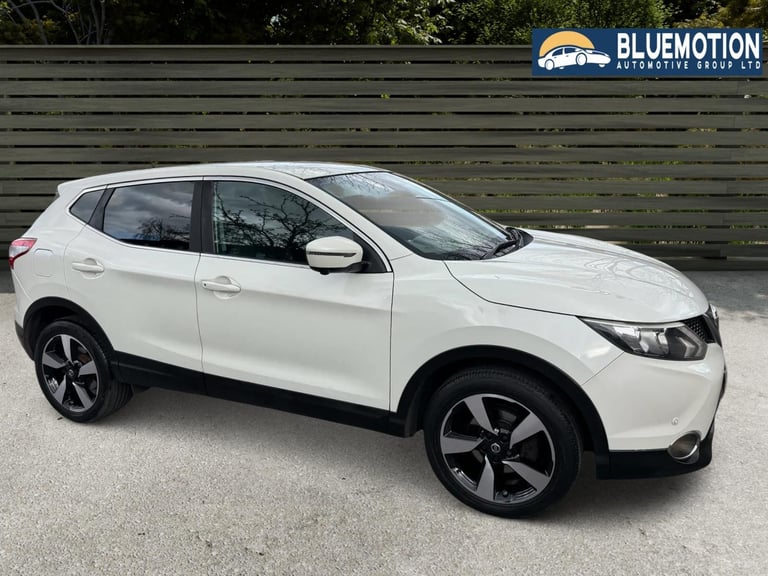 ✿2014/64 Nissan Qashqai 1.5 DCI 110 N-TEC, White, Diesel ✿FSH ✿SAT NAV✿