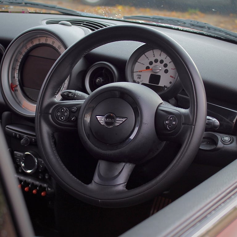 2011 MINI Hatch 1.6 Cooper S [184] 3dr HATCHBACK Petrol Manual