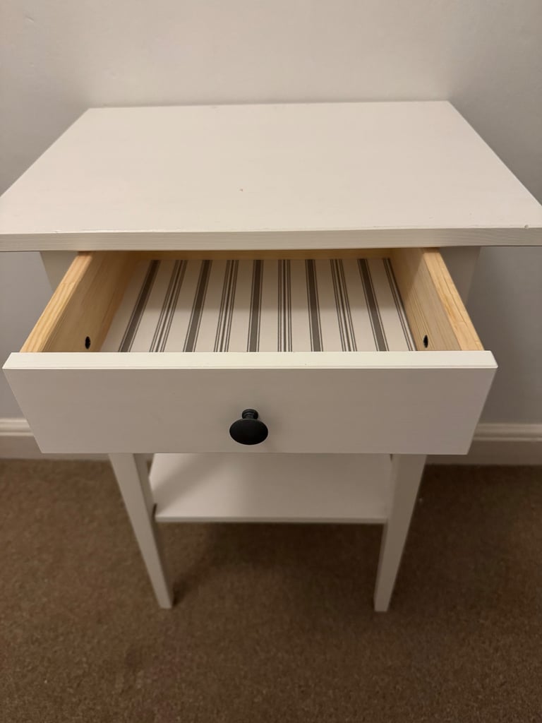 HEMNES IKEA Bedside Table