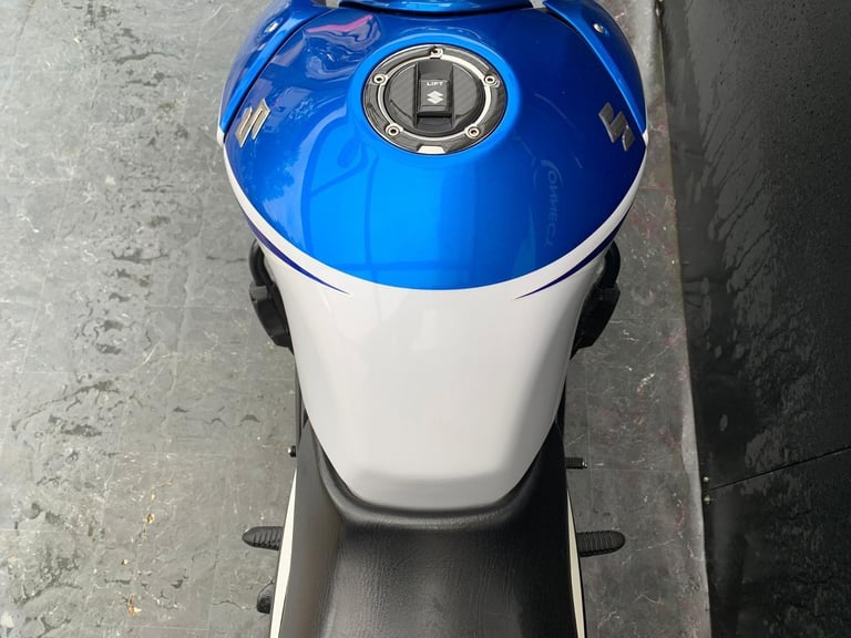 SUZUKI GW 250 ZL4 INAZUMA HPI CLEAR