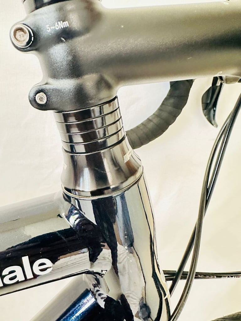 Virtually New CANNONDALE SYNAPSE Size/54 cm Road Bike MINT  