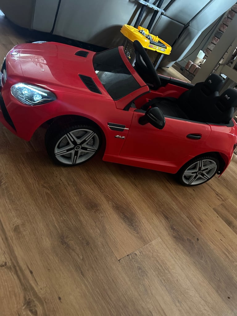 Kids Mercedes Electric car