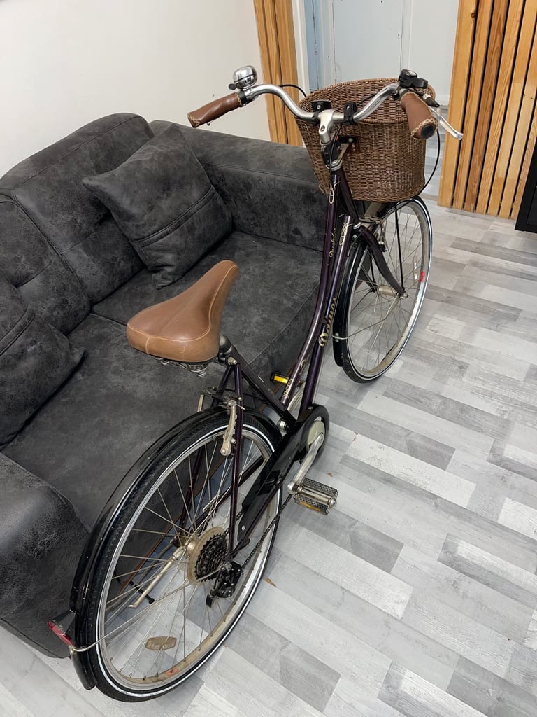 Dawes Duchess Women's Heritage Bike Plum, 19” Frame