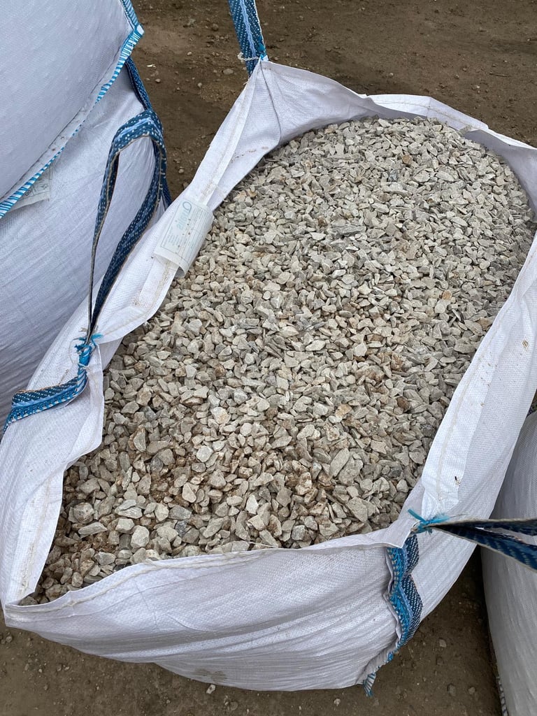 £65 Limestone 20-40mm or 10-30mm Gravel Bulk Bags - DERBY BURTON ASHBY UTTOXETER