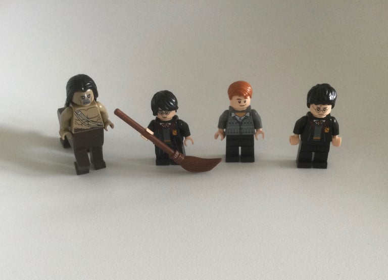 Bundle of Lego Harry Potter Minifigures including Centaur and Ron Weasley 