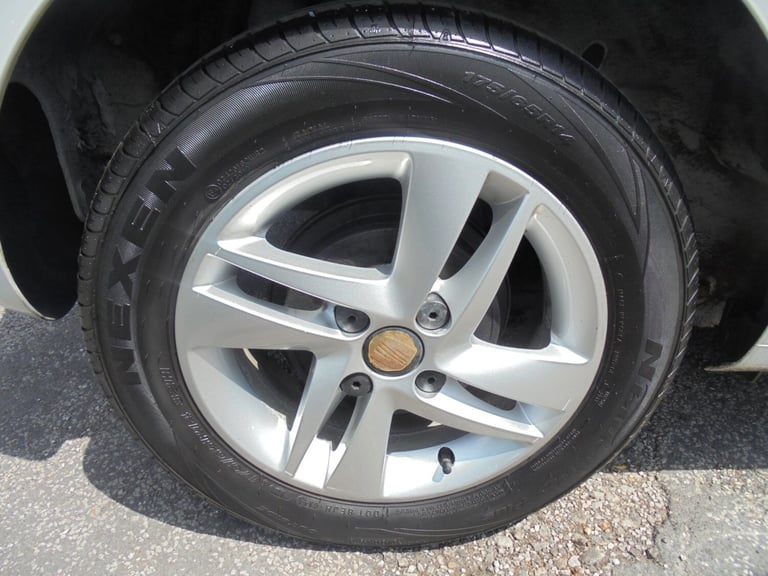 2013 SEAT Mii 1.0 SE 3dr HATCHBACK Petrol Manual