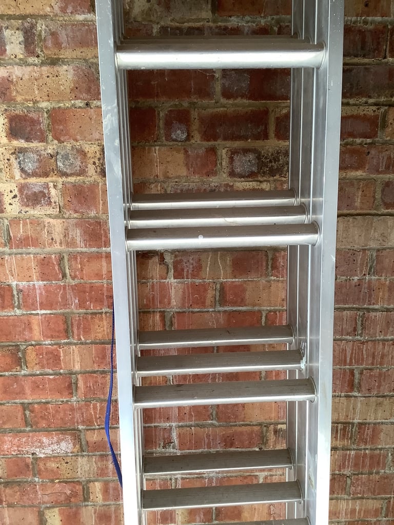 ABRU Triple Extension Ladder 