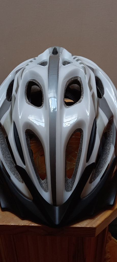 Cannondale SI Helmet In Mint Condition 