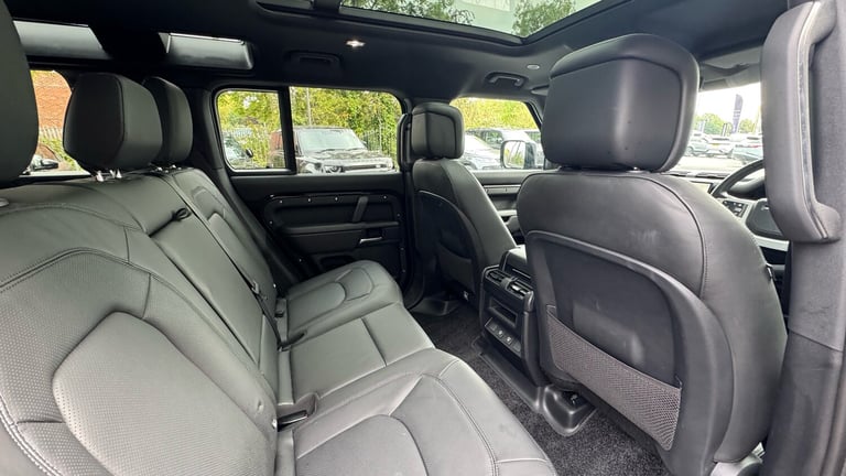 2025 Land Rover Defender 3.0 D350 X-Dynamic HSE 110 5dr Auto Diesel Estate Estate Diesel Automatic