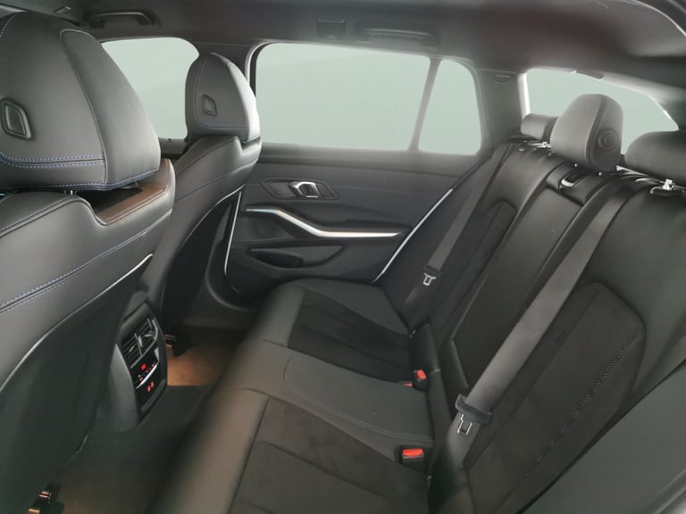 2024 BMW 3 Series 2.0 330e 12kWh M Sport Touring 5dr Petrol Plug-in Hybrid Auto Euro 6 (s/s)  Est...