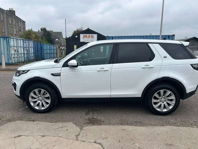 2016 Land Rover Discovery Sport 2.0 TD4 180 SE Tech 5dr Auto ESTATE DIESEL Automatic