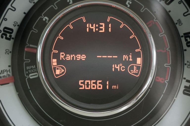  Fiat 500 1.2 Lounge Euro 6 (s/s) 3dr Petrol Manual