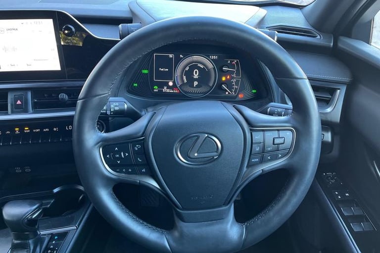 2023 Lexus UX 250h 2.0 F-Sport Design 5dr CVT ESTATE PETROL/ELECTRIC Automatic