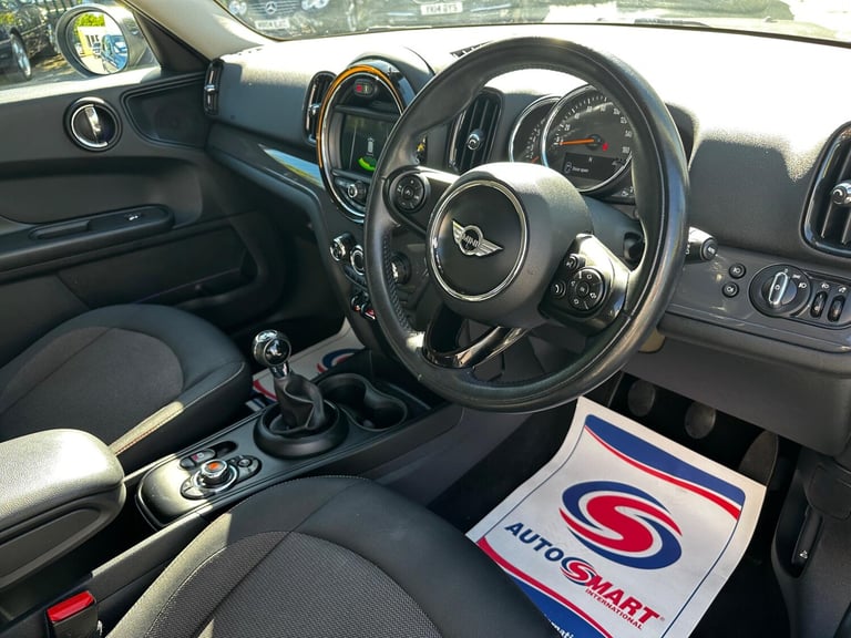 2017 MINI Countryman 1.5 Cooper Euro 6 (s/s) 5dr HATCHBACK Petrol Manual