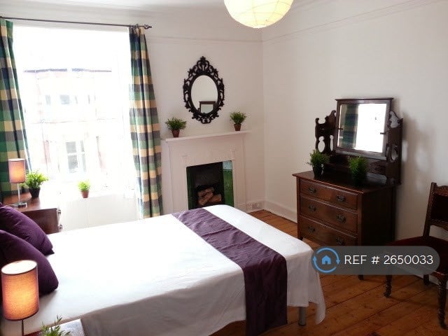 1 bedroom flat in Springvalley Terrace Edinburgh, Edinburgh, EH10 (1 bed) (#2650033)